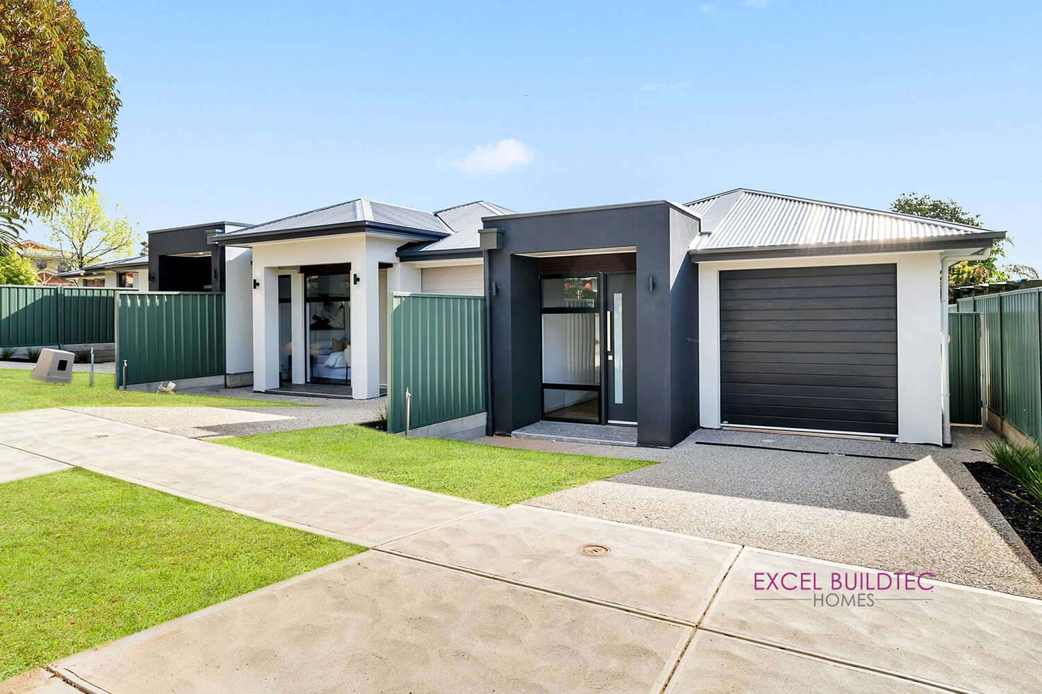 Elgar Avenue, Sa