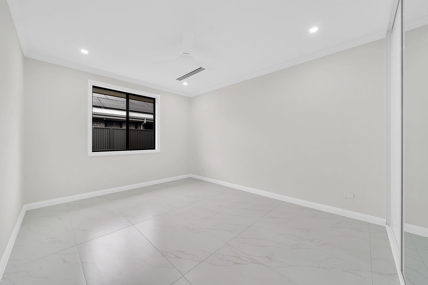 Kookaburra Ave