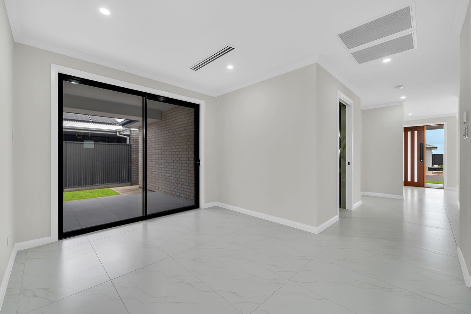 Kookaburra Ave