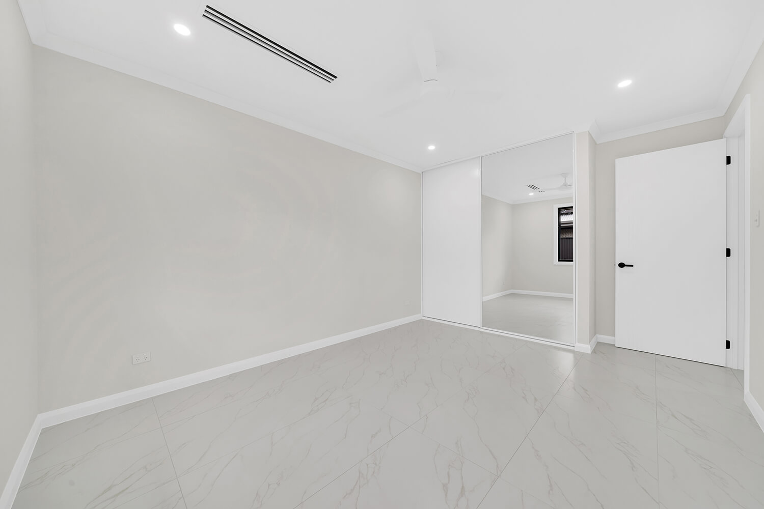 Kookaburra Ave