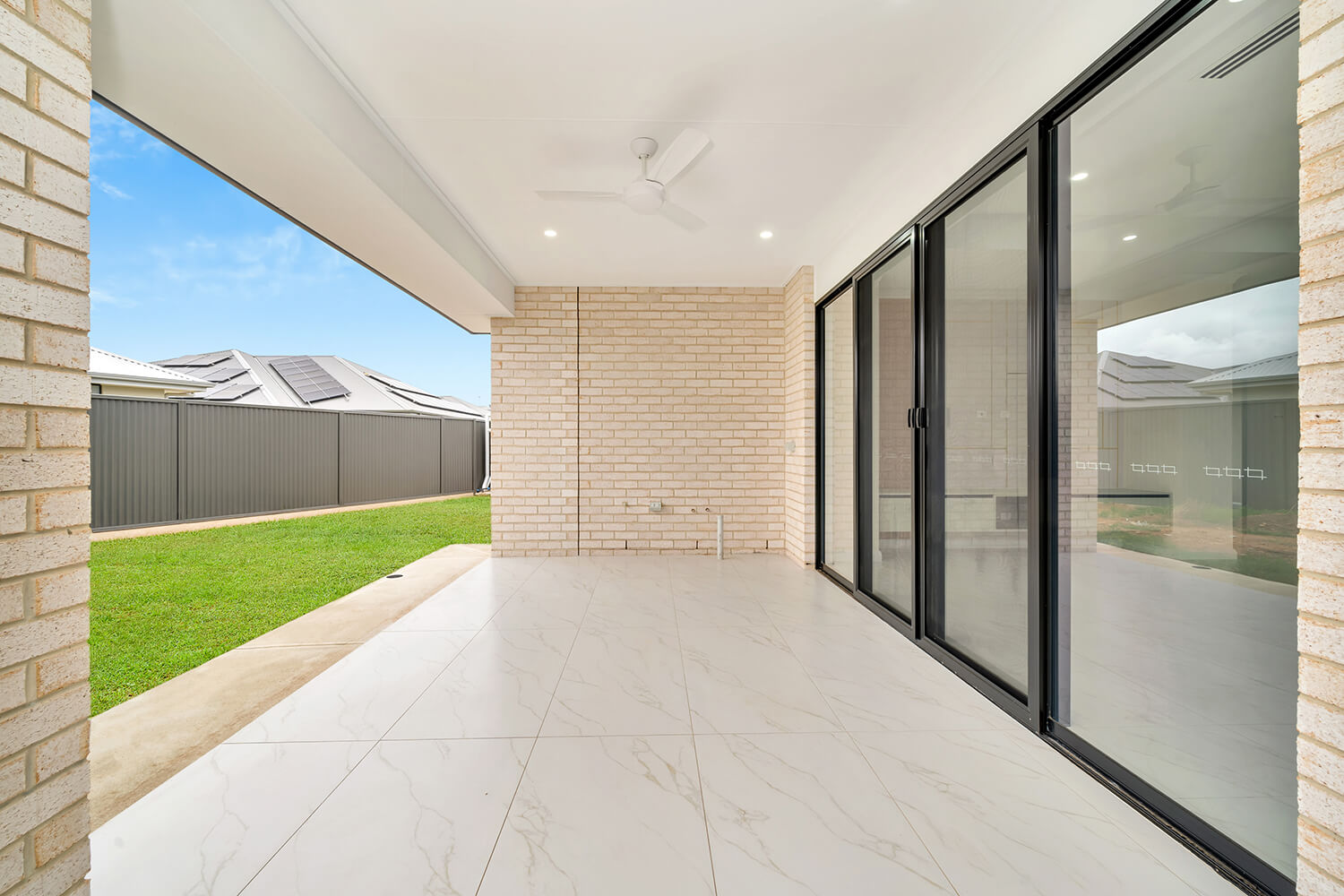 Kookaburra Ave